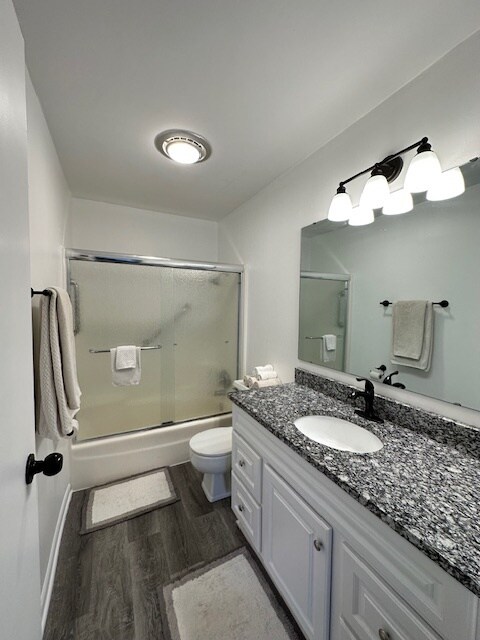 Building Photo - 504 Western Hills Dr