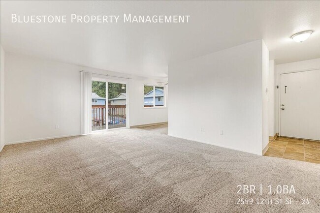 Building Photo - 2599 12th St SE