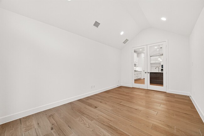 Building Photo - 29731 Brushy Gables Dr
