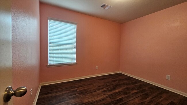 Building Photo - 12025 Windage Dr