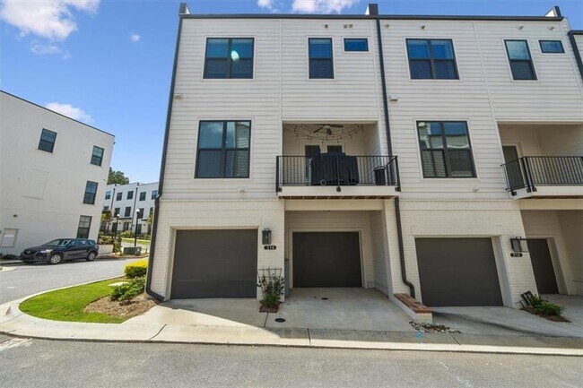 Building Photo - 314 Burgess Walk