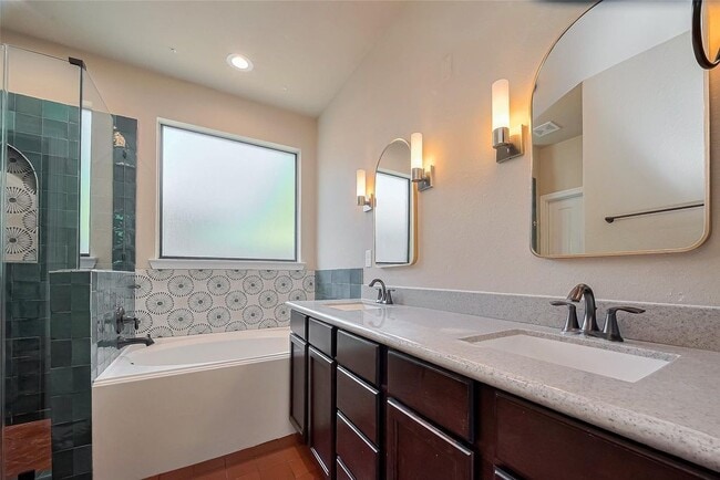 Building Photo - 25134 Alina Ln