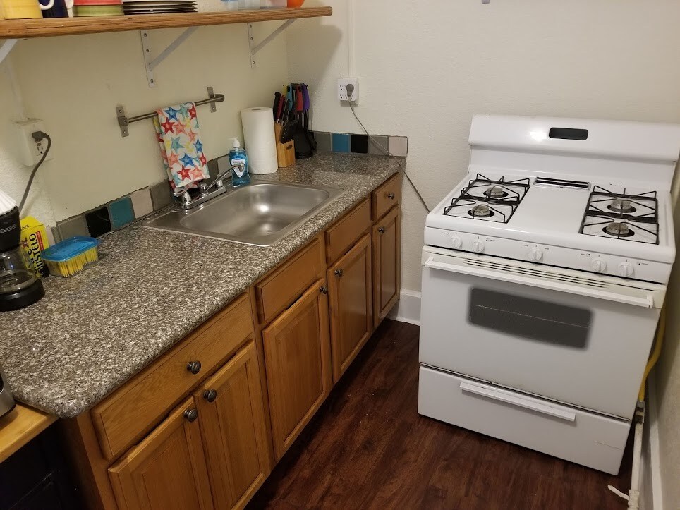 Building Photo - 524 Dr MLK Jr St S