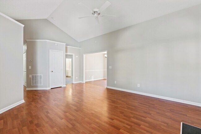 Building Photo - 2105 Quail View Trail