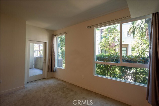 Building Photo - 12655 Bluff Creek Dr