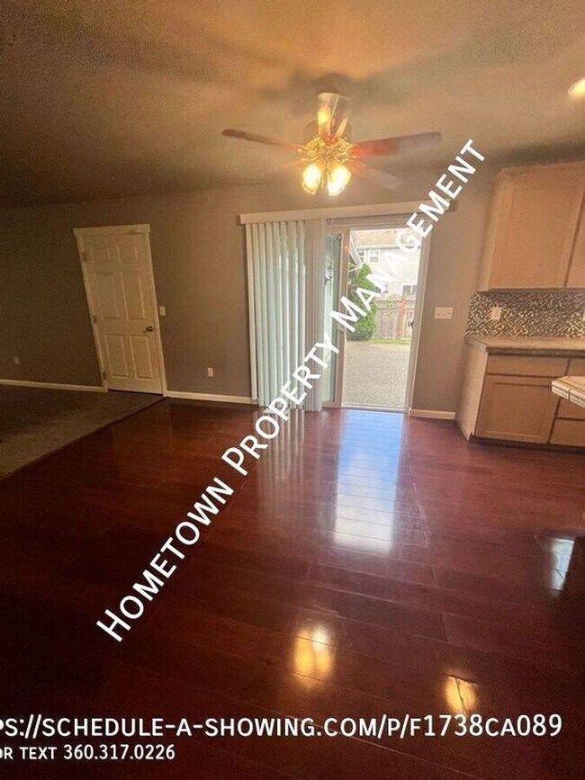 Building Photo - 7011 Prism St SE