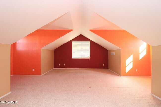 Building Photo - 3316 E Kingbird Pl