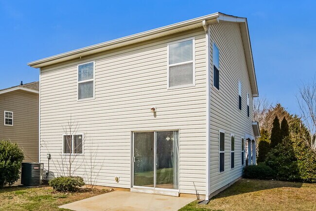 Building Photo - 141 Bellfare Dr