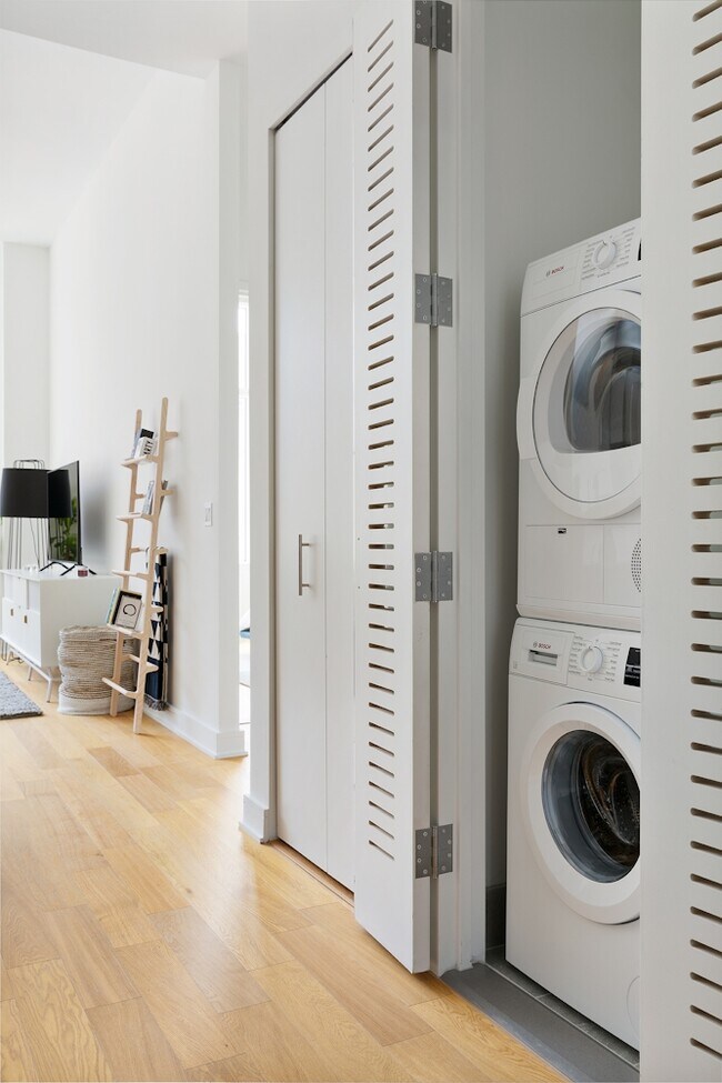 4322 Queens St 4322 Queens St Queens NY 11101 Apartment Finder