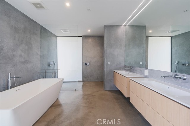 Building Photo - 762 Rosecrans Ave