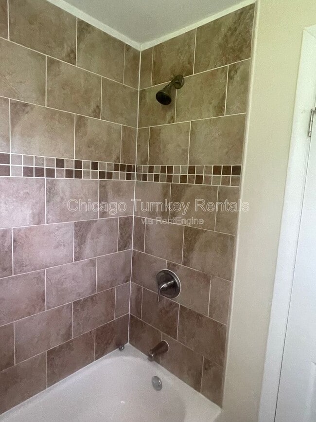 Building Photo - 3901 167th Pl