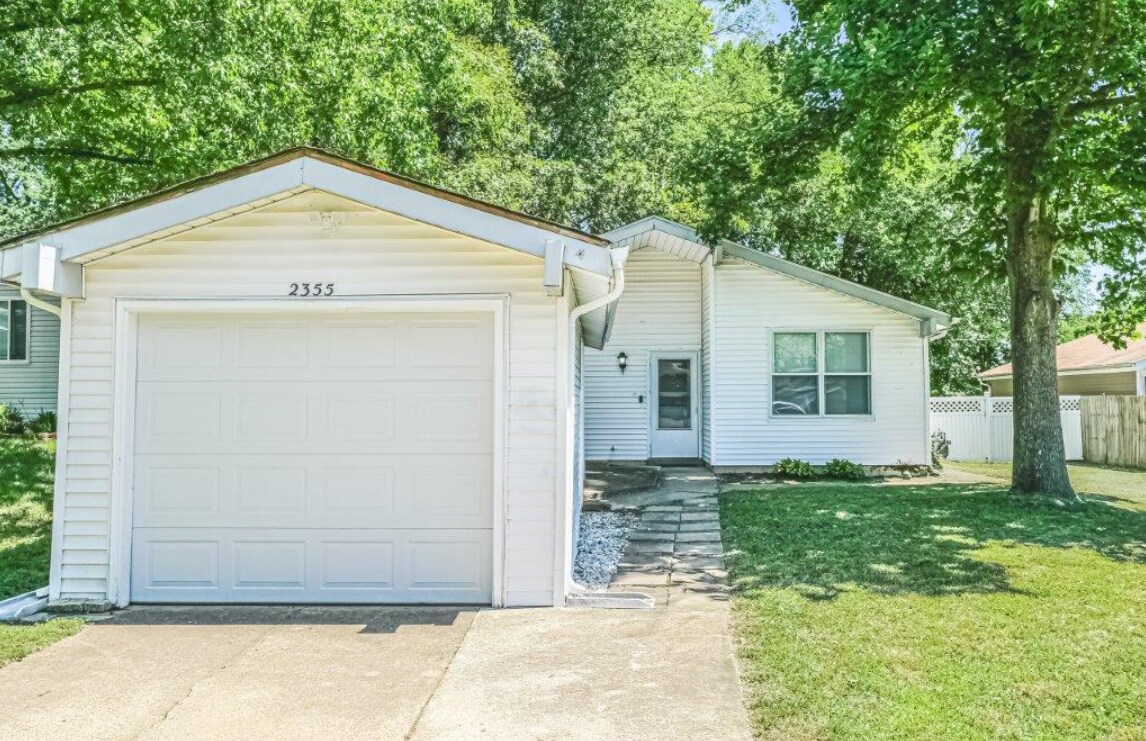 Building Photo - 2355 Buttonwood Ct
