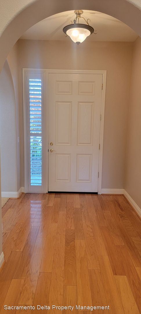 Building Photo - 2 br, 2 bath House - 2534 Heritage Park Lane