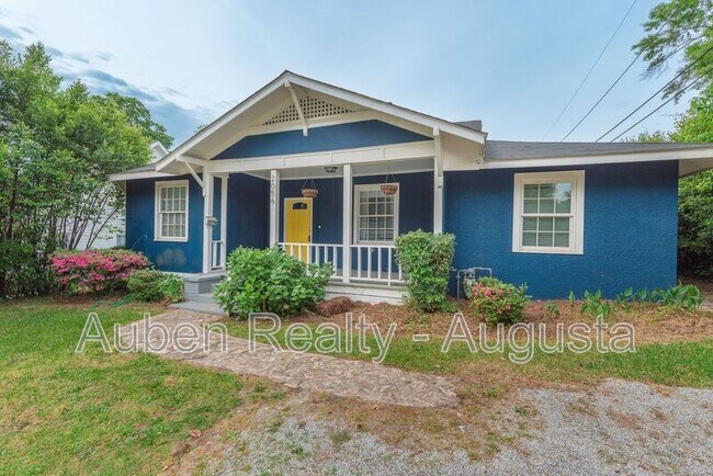 Building Photo - 2056 McDowell St