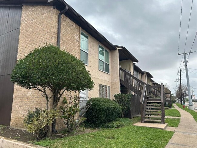 1500 Bay Area Blvd - 1500 Bay Area Blvd Houston TX 77058 | Apartment Finder