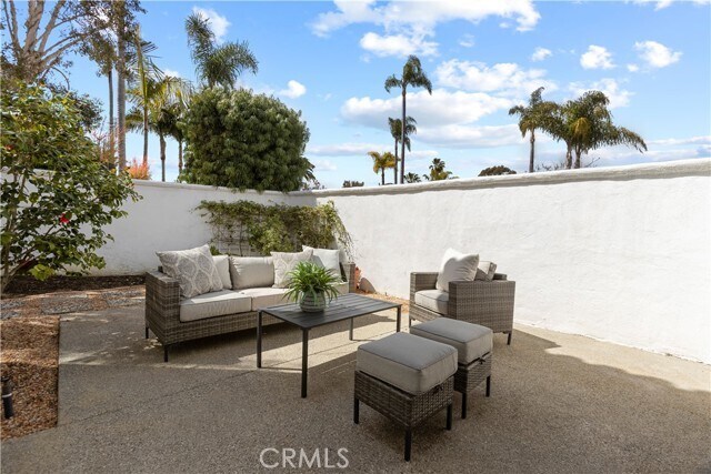 Building Photo - 31 Terraza Del Mar