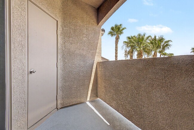 Building Photo - 8805 Jeffreys St