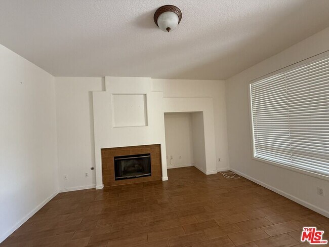 Building Photo - 3119 Fulham Ct