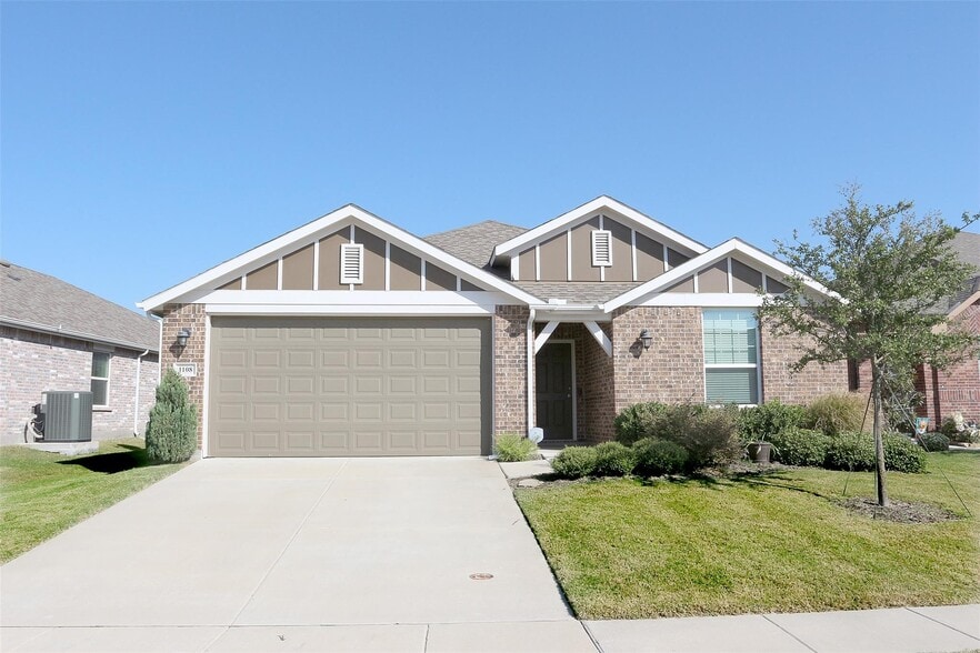 Primary Photo - 1108 Kingston Ct