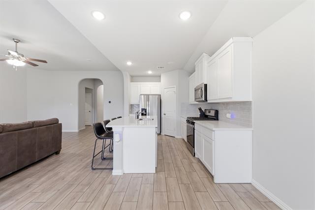 Building Photo - 6204 Thunderwing Dr