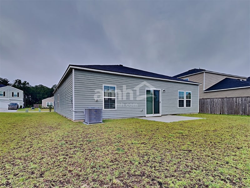 Building Photo - 306 Squire Pope Rd