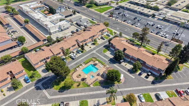 Building Photo - 6461 Casa Verde Dr