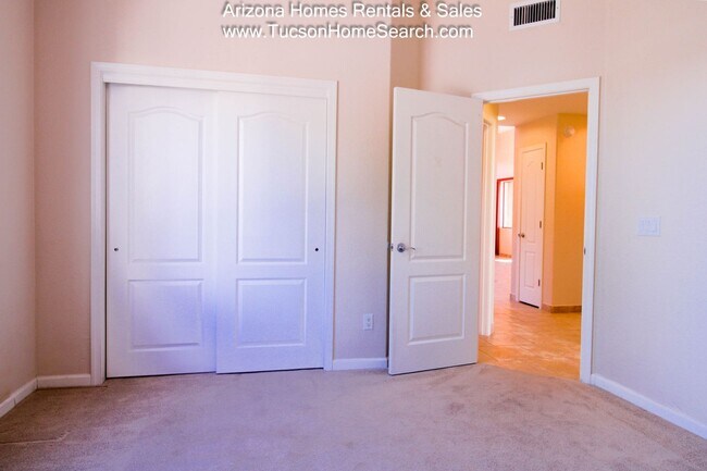 Building Photo - 14065 E Copper Mesa Ct