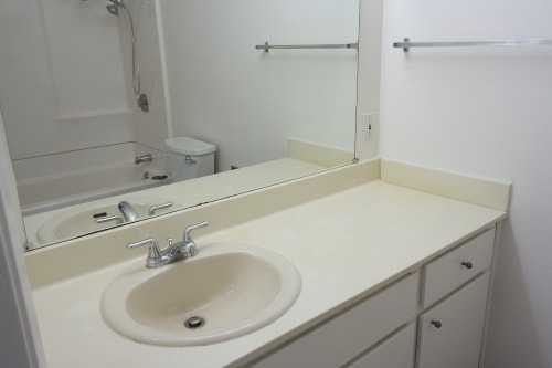 Building Photo - 1051 Beach Park Blvd