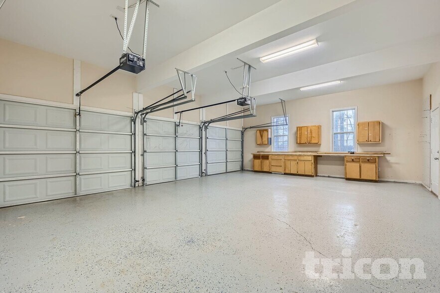 Building Photo - 83 Cross Pointe Ct