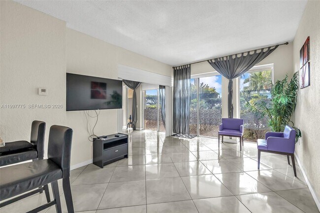 Building Photo - 11111 Biscayne Blvd