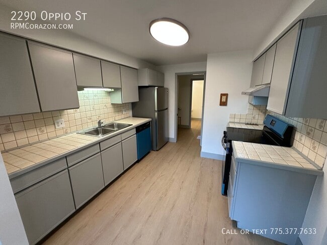 Building Photo - 2290 Oppio St