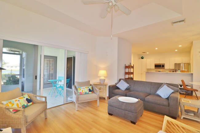 Building Photo - 1812 Sandhill Crane Dr