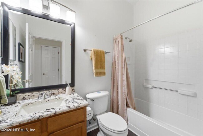 Building Photo - 900 Oak Arbor Cir