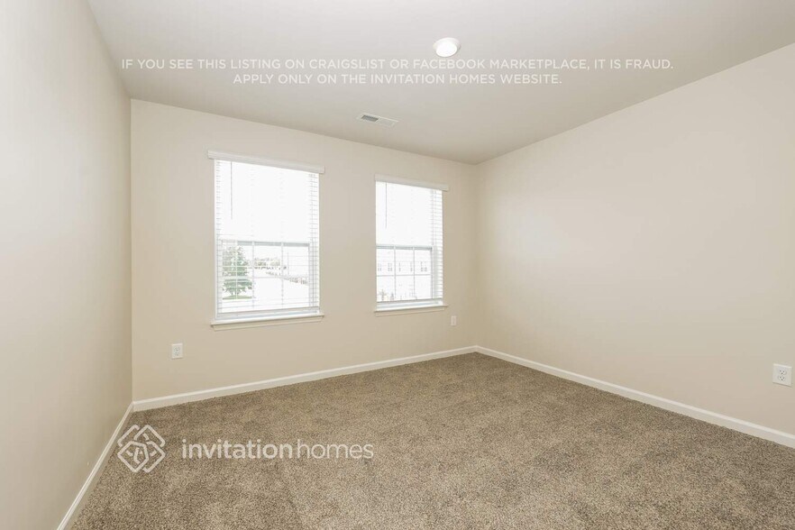 Building Photo - 1016 Legacy Ct