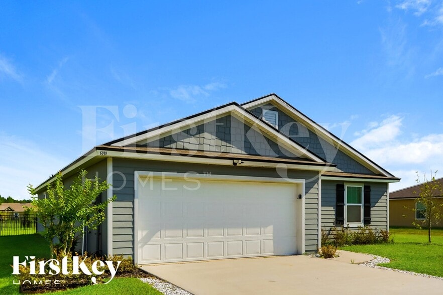Building Photo - 6919 Sandle Dr