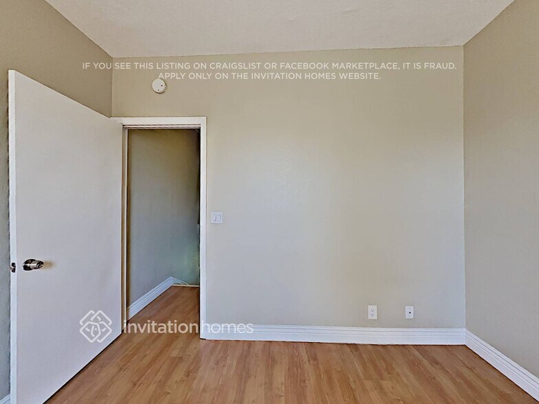 Building Photo - 1392 Coronado Rd