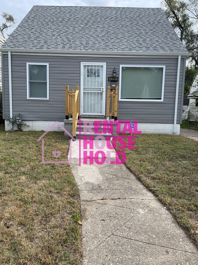 Building Photo - Security Deposit Slashed in Half just $500...