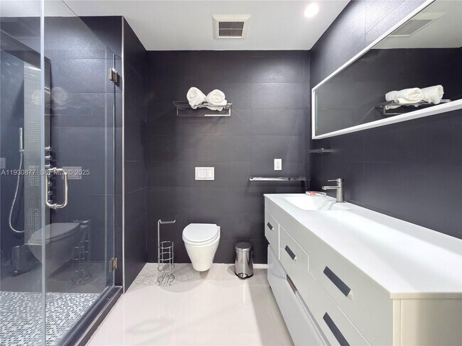 Building Photo - 17135 NW 87th Ave