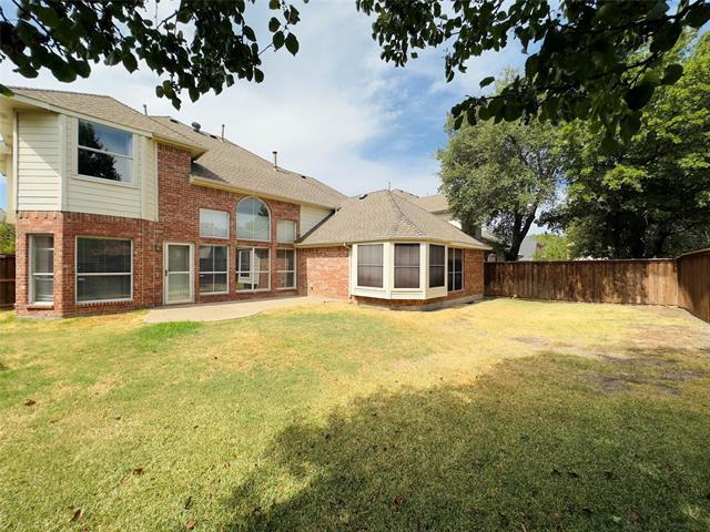 Building Photo - 1605 Crown Point Rd