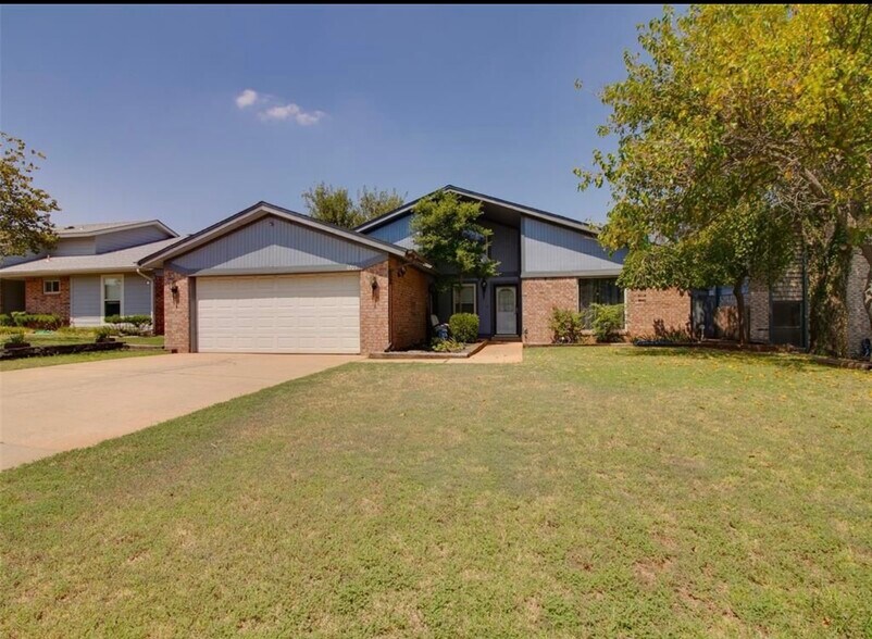 Building Photo - 6705 Bayberry Dr