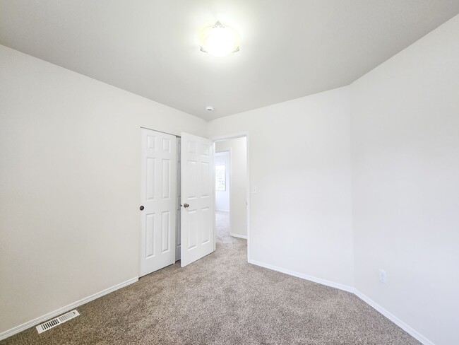 Building Photo - Updated 4BD Home in Gleneagle