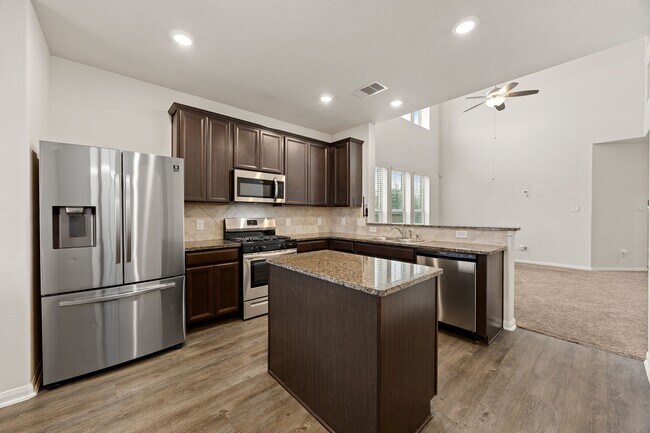 Building Photo - 15837 Roberto Clemente Ct