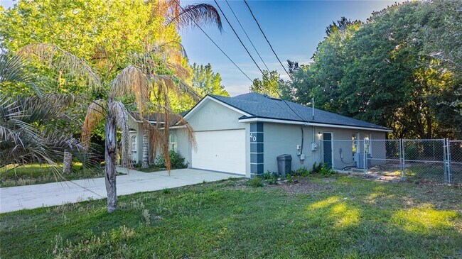 Building Photo - 4395 NE 33rd Ave