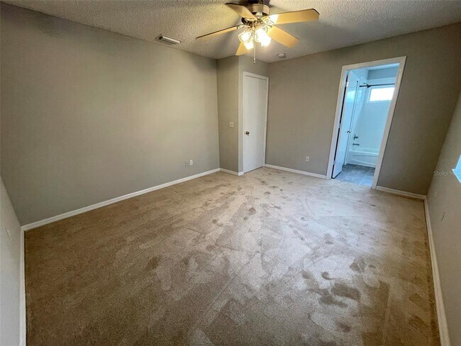 Building Photo - 12115 Feldwood Creek Ln
