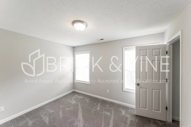 Building Photo - 7360 Old Acton Rd