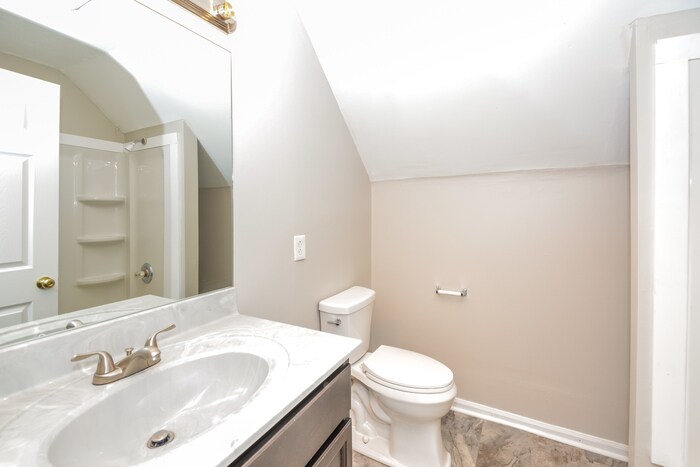Building Photo - 405 Lillie Belle Ln
