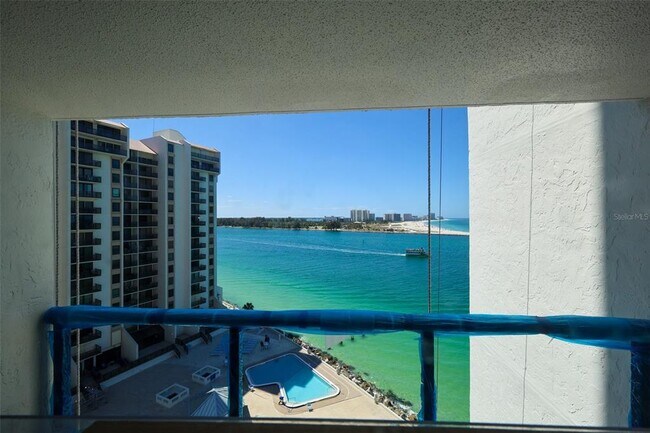 Building Photo - 440 S Gulfview Blvd