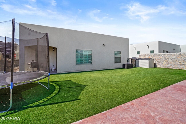 Building Photo - 14709 Tierra Garcia Dr