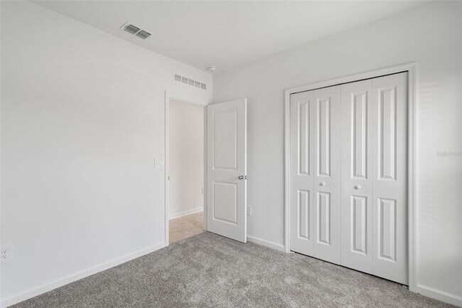 Building Photo - 4980 Worchester Dr