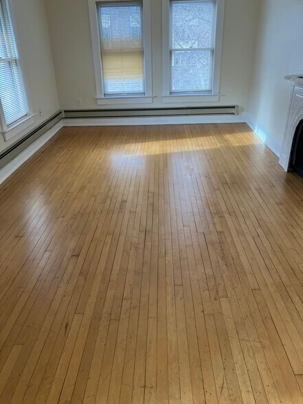 Building Photo - 2582 N Cramer St